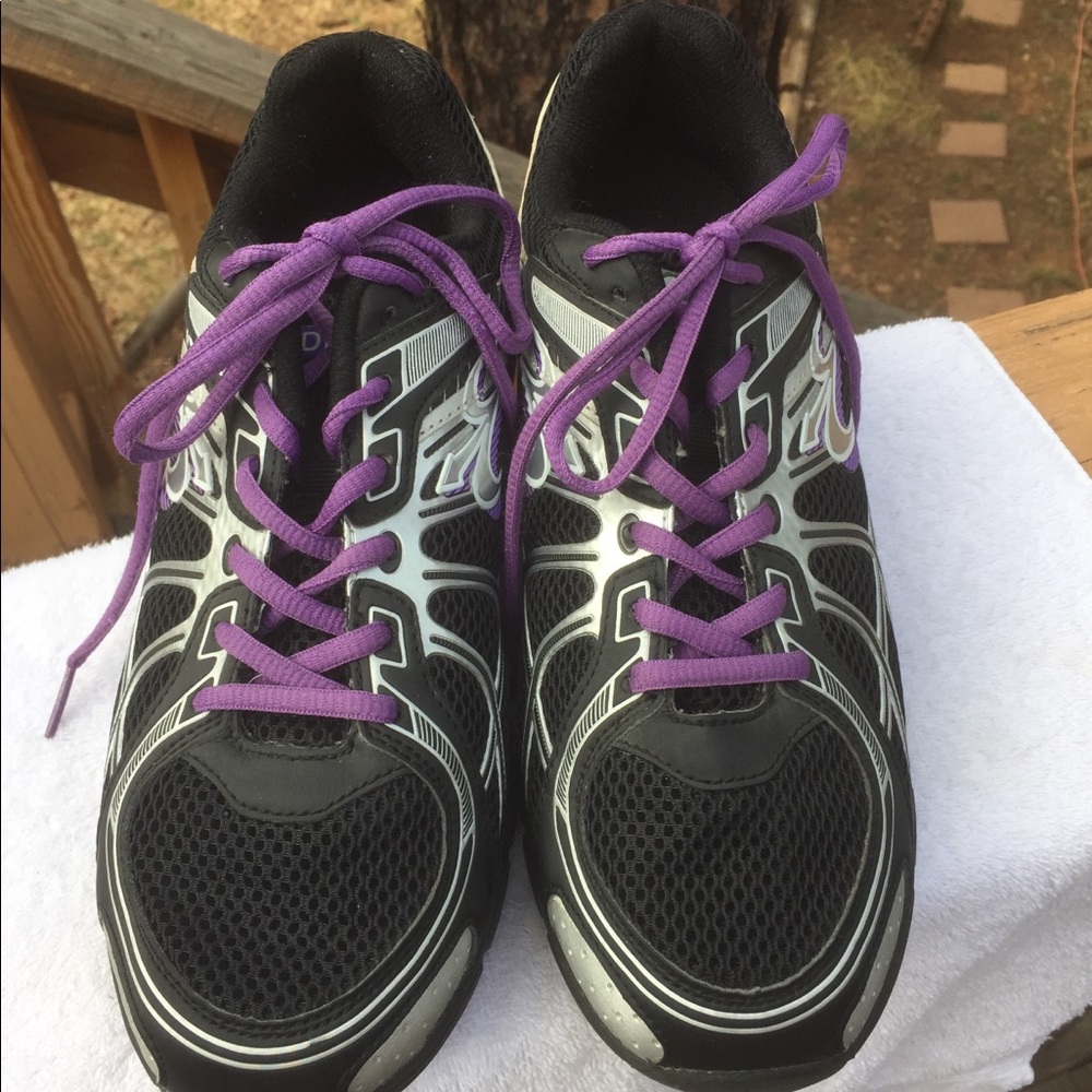 G Defy Shoes